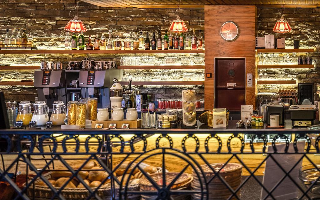 Hotel Ochsen By Mountain Hotels Νταβός Εξωτερικό φωτογραφία